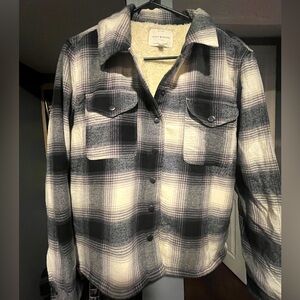 Women’s Lucky brand Sherpa lined plaid “Shacket” size medium